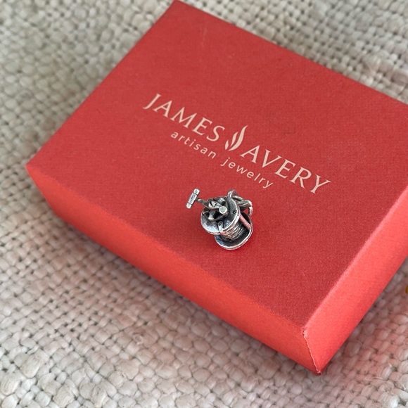 RARE retired James Avery Fishing Reel charm - Picture 2 of 16